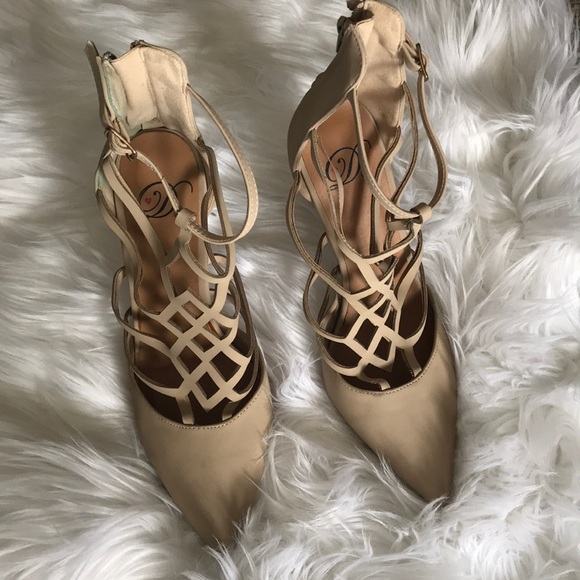 Delicious Heels - Picture 5 of 5